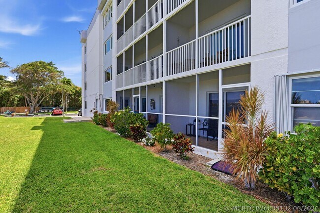 Foto del edificio - 1516 S Lakeside Dr