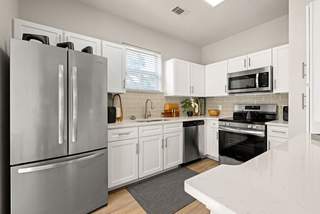 Building Photo - Sage at Ingleside