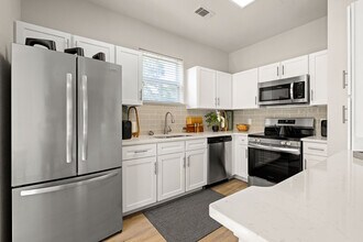 Building Photo - Sage at Ingleside