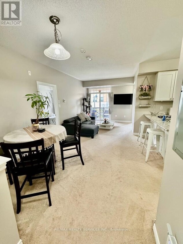 Photo principale - 2339 Sawgrass Dr