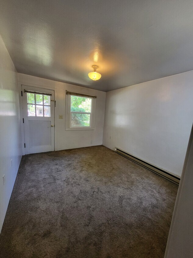 Foto principal - 302 1st Ave