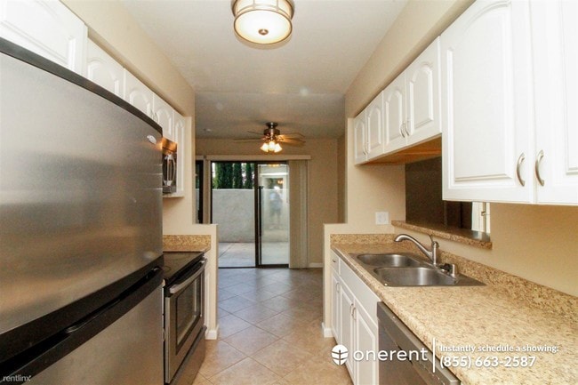 Building Photo - 3 br, 2.5 bath Condo - 8170 Westwood Dr #10