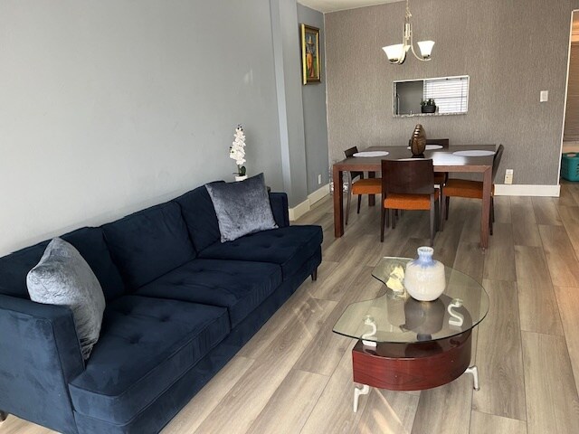 Foto del edificio - 3001 NW 48th Ave