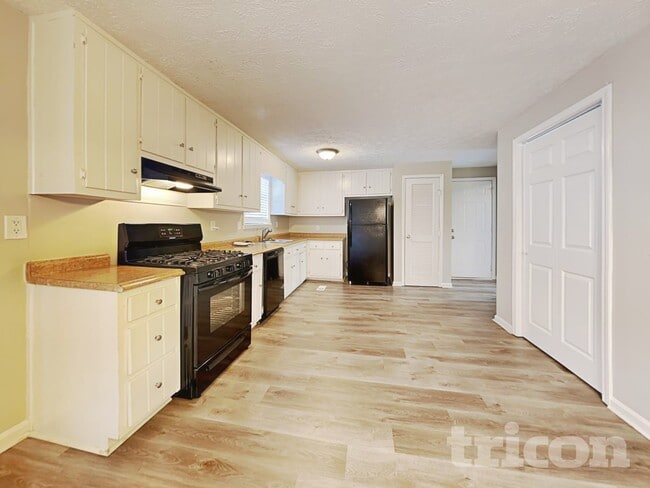 Foto del edificio - 5577 Mountain Park Way