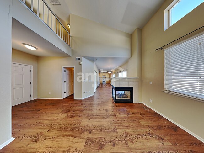 Building Photo - 1123 S Flatrock Circle