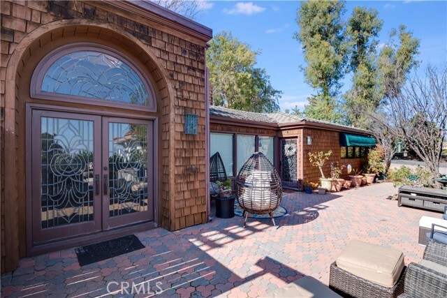 Primary Photo - 3300 Palos Verdes Dr E