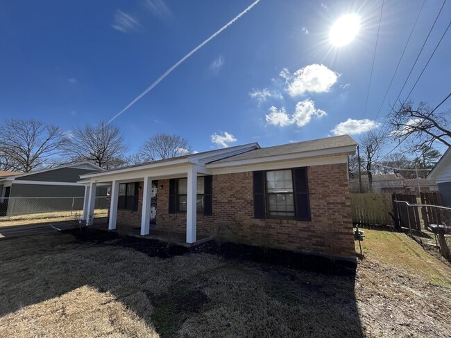 Building Photo - 4565 Cottonwood Rd Memphis, TN 38118