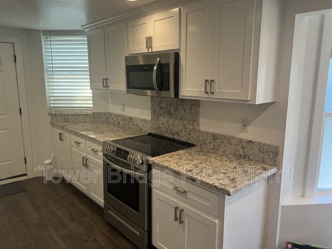 Building Photo - 3154 53rd St