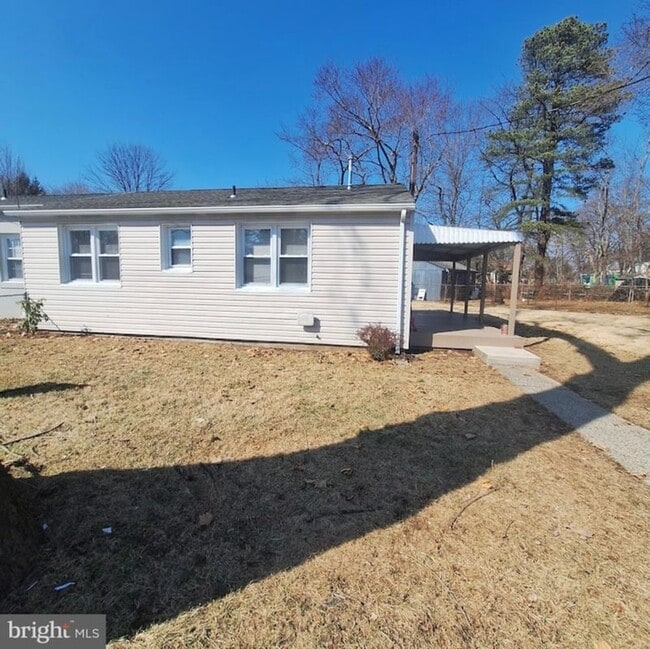 Building Photo - 403 Trenton Ct