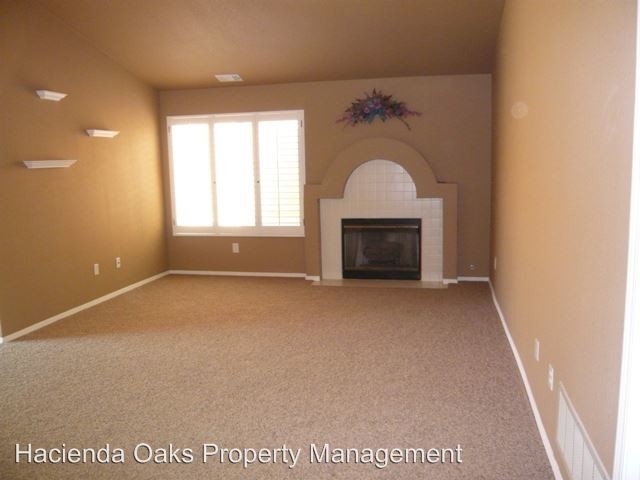Building Photo - 3 br, 2 bath House - 1405 Roper Way