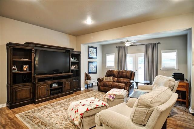 Foto del edificio - 5941 Lost Valley Dr