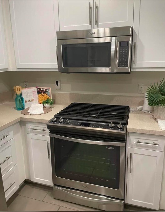 Foto del edificio - 7204 N Chestnut Ln