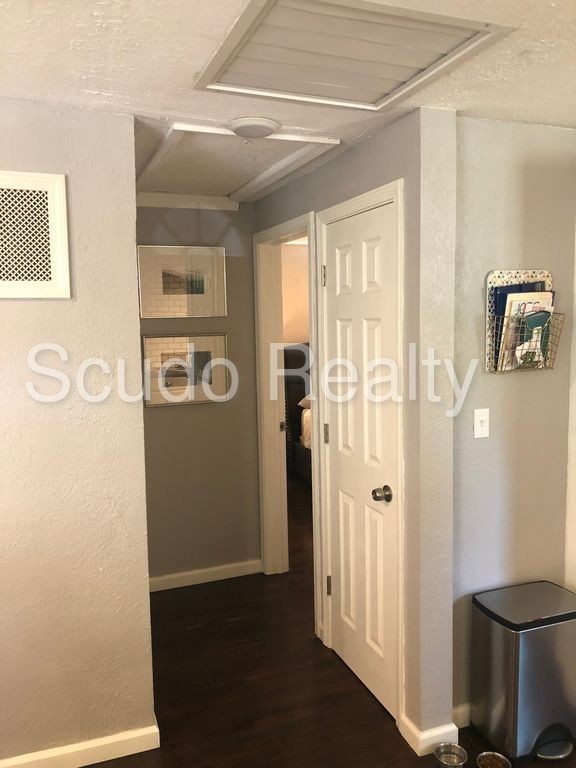 Foto del edificio - 11301 W 67th Terrace