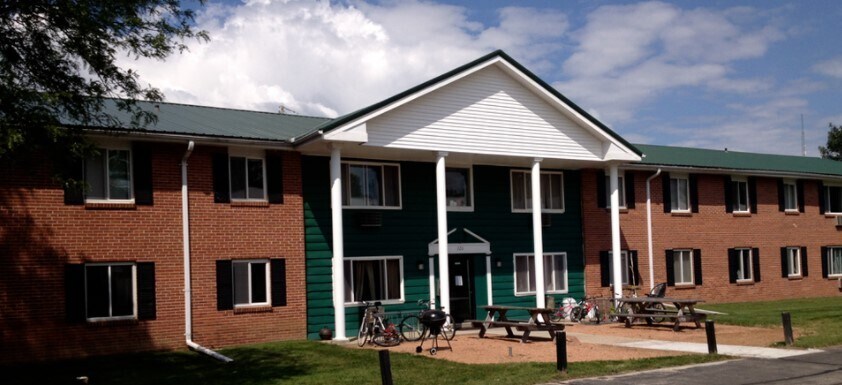 Primary Photo - College Commons