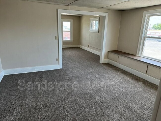 Building Photo - 203 Flordia