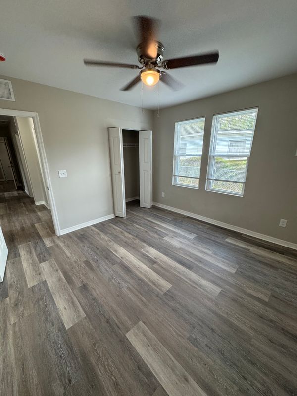 Foto del edificio - 5134 Dodge Rd