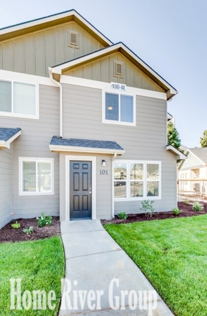 Primary Photo - 2x2.5 Townhome with 1 Car Garage!!