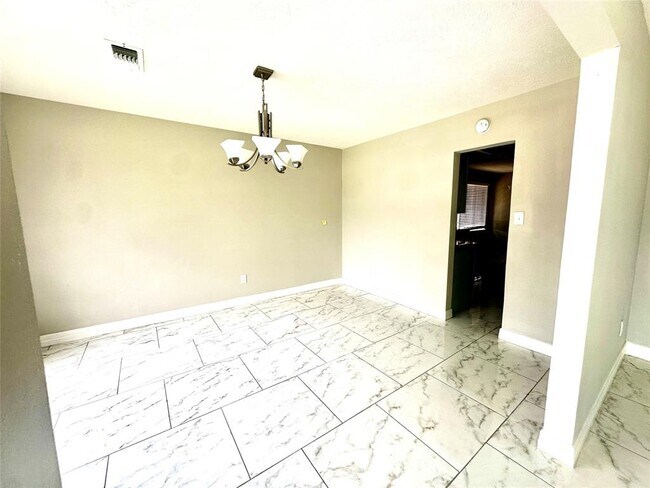 Foto del edificio - 8207 Rockhill St