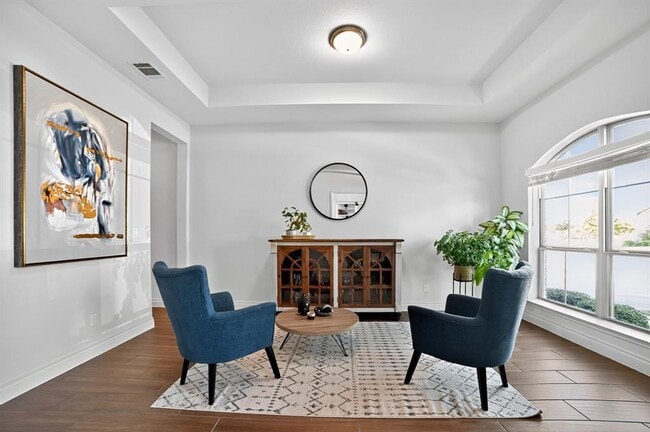 Foto del edificio - 1904 Woolsey Wy