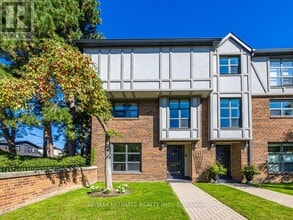 Building Photo - 525 Balliol St