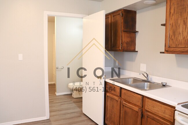 Foto del edificio - 1435 W Wade St