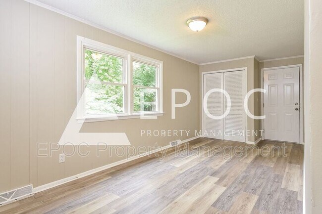 Foto del edificio - 1219 Valley View St