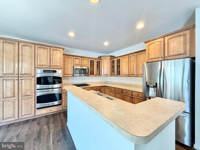 Building Photo - 1305 Idlewild Blvd