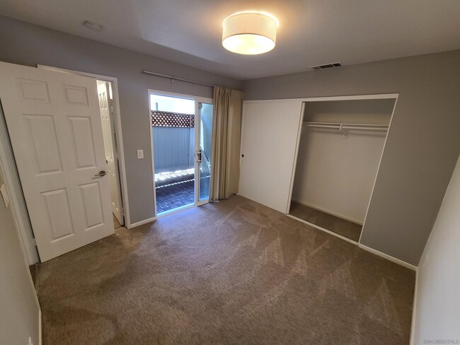 Building Photo - 6159 Paseo Ensillar