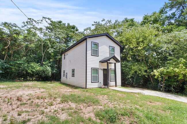 Foto del edificio - 2663 Village Green Ln