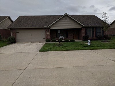 Building Photo - 133 Coates Ct