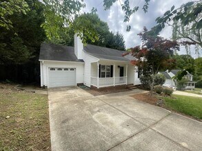 Building Photo - 221 Alberbury Commons Ct