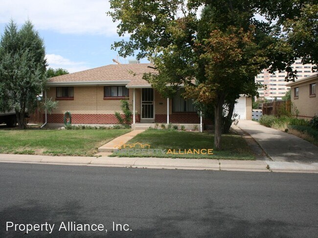 Building Photo - 3 br, 2 bath House - 12565 E. 14th Avenue