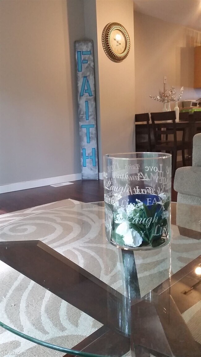 Building Photo - 3 br, 1.5 bath 4plex - 904 Cedar Run Ct NW...