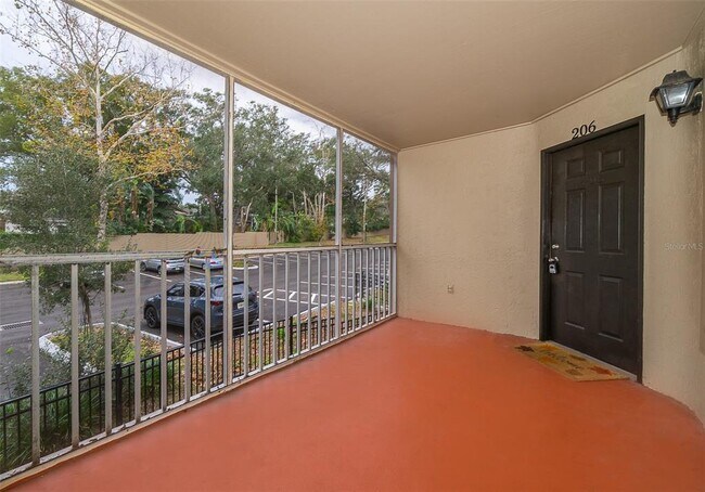 Building Photo - 623 Dory Ln