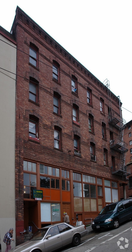 Building Photo - 937-949 Clay St