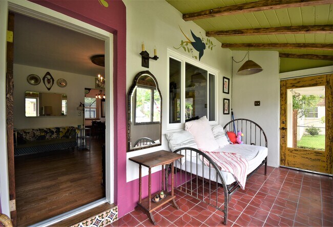 Foto del edificio - 4641 Blount Ave