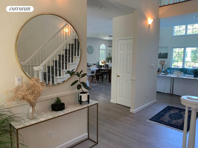Foto del edificio - 12 Cedarfield Ln
