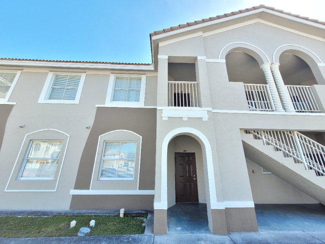 Building Photo - 2903 SW 17th Ave