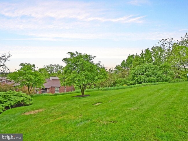 Building Photo - 1200 Hampton Hill Ct
