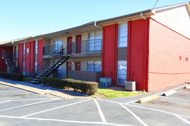 Exterior - Emerald Pointe