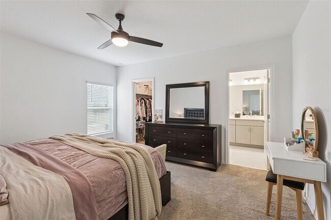 Building Photo - 1099 Calico Pointe Cir