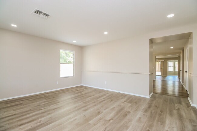 Foto del edificio - 3107 W Park St