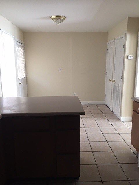 Foto del edificio - 3203 Cypress St
