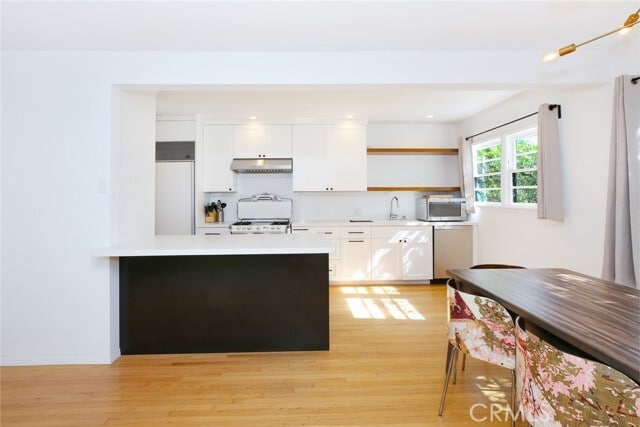 Building Photo - 1113 Amoroso Pl