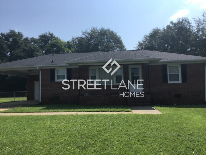 Primary Photo - Charming 3 Bedroom in Sumter!