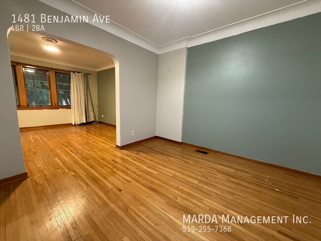 Photo du bâtiment - CHARMING 4+1 BED/2 BATH HOME - WALKERVILLE...