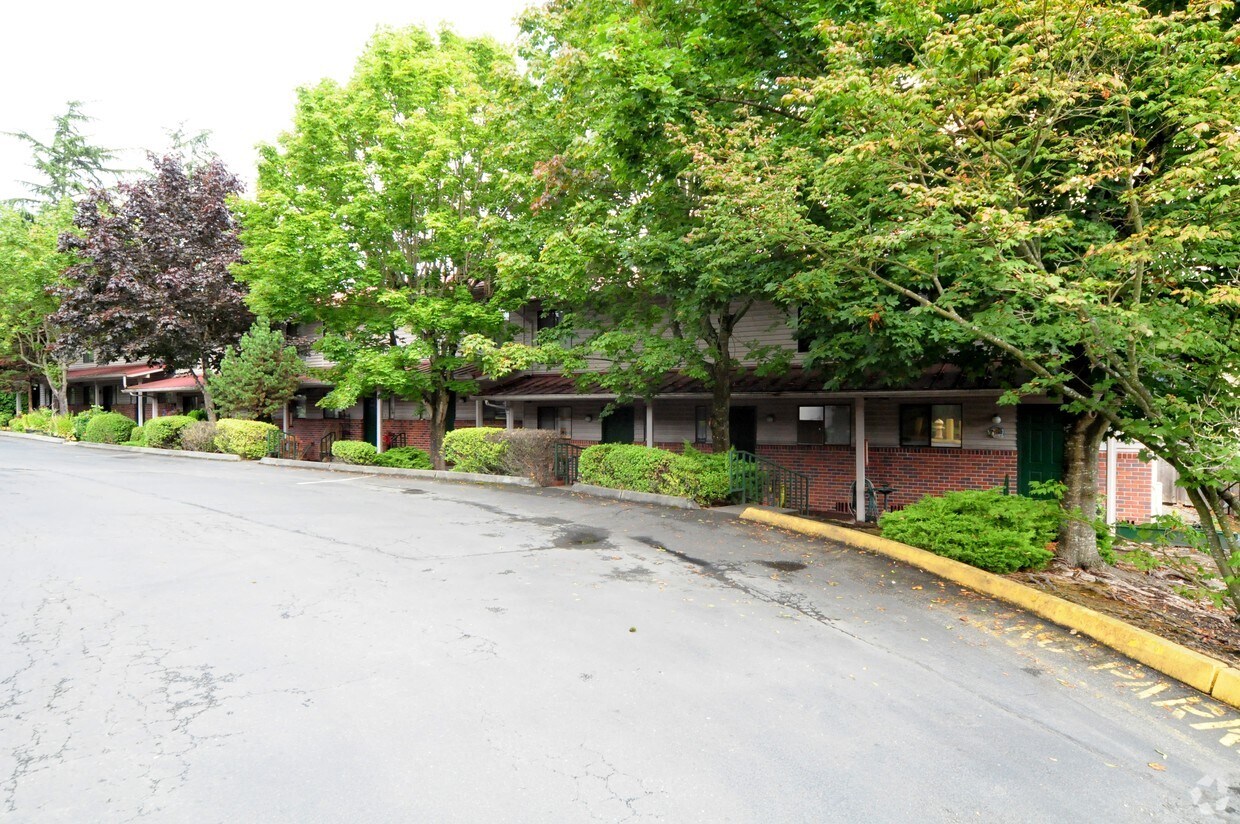 Primary Photo - Three Tree Townhouses
