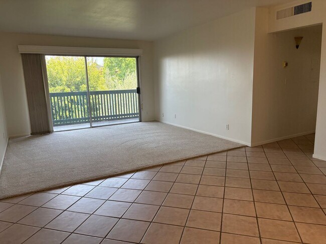 Foto del edificio - 424 N Bellflower Blvd