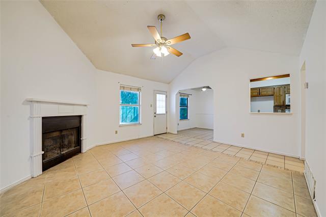 Foto del edificio - 11323 Golden Triangle Cir