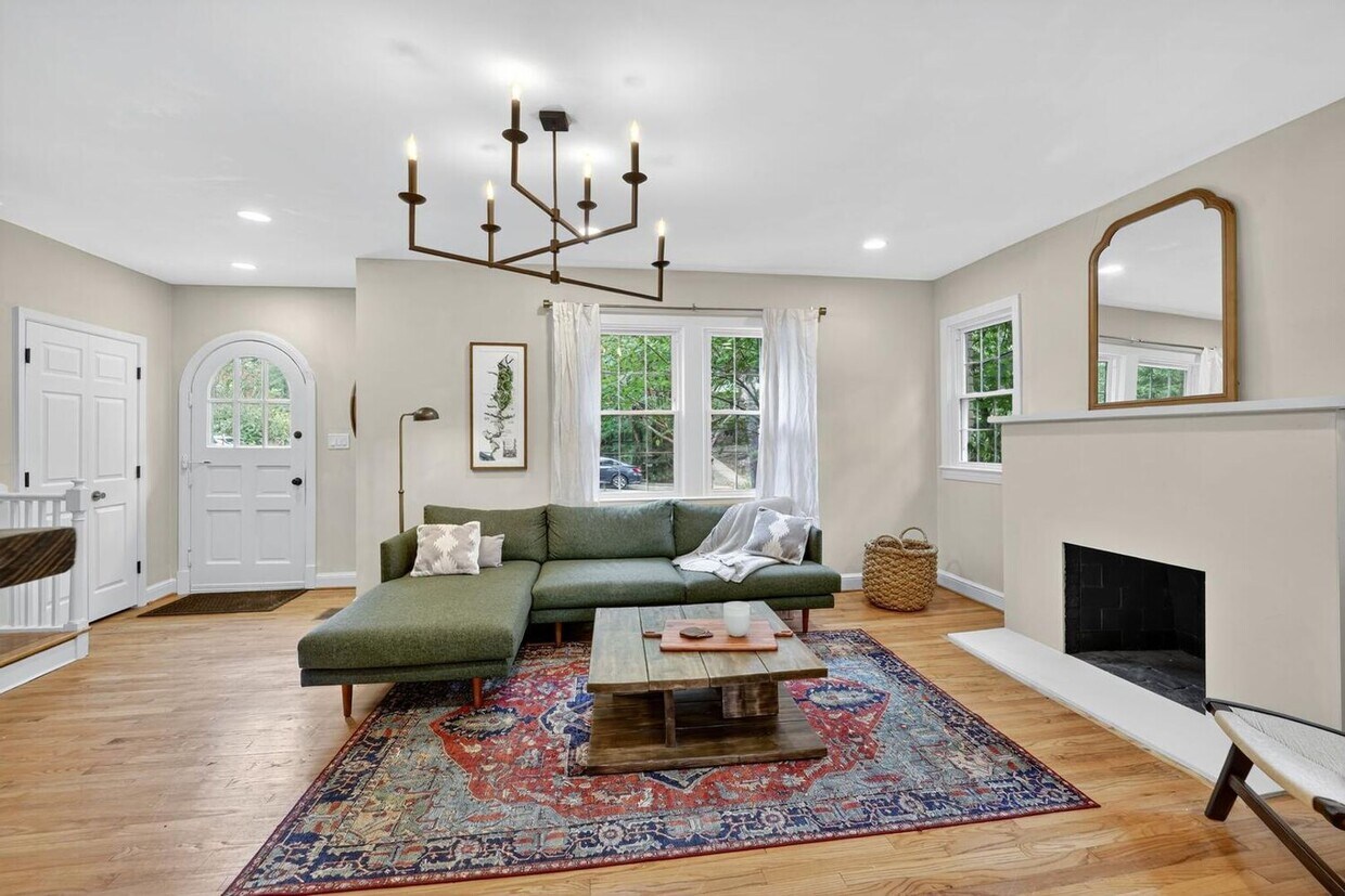Foto principal - 6017 Inwood St